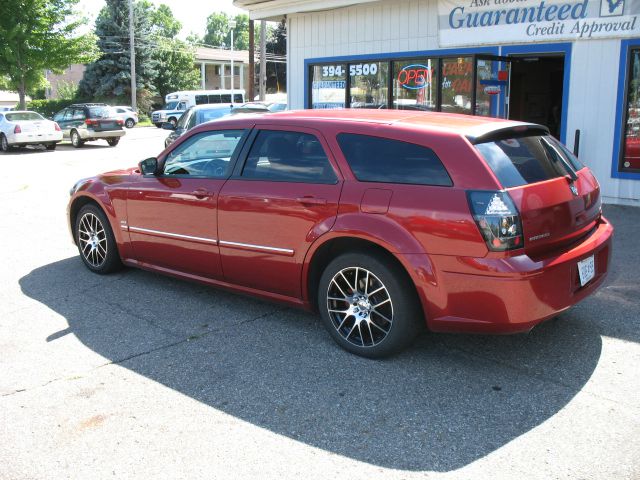 2005 Dodge Magnum 3.2