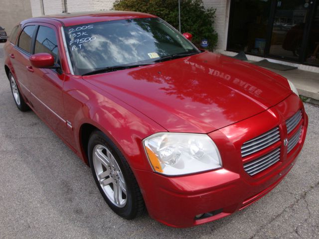2005 Dodge Magnum 3.2