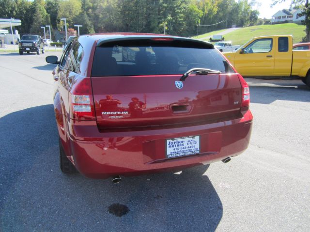2005 Dodge Magnum 3.2