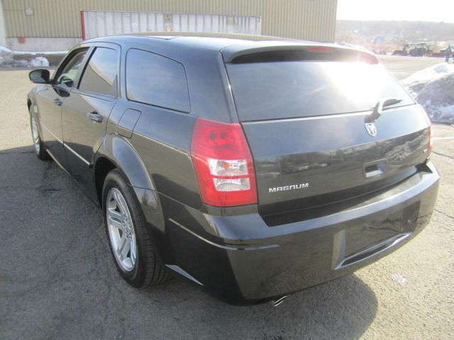 2005 Dodge Magnum 3.2