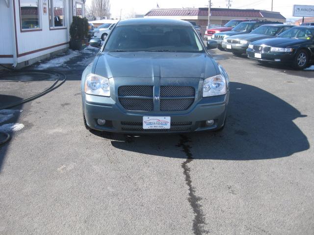 2005 Dodge Magnum 3.2