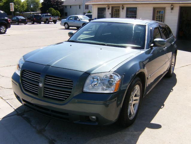 2005 Dodge Magnum 3.2