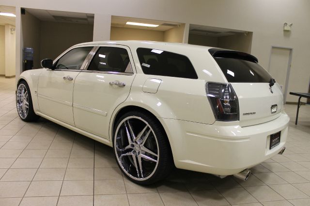 2005 Dodge Magnum 3.2