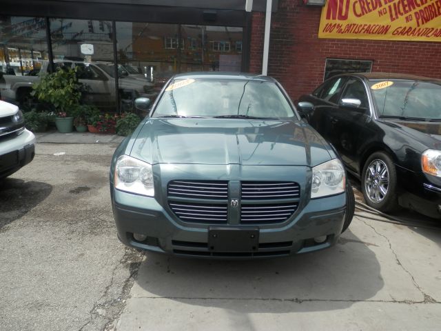 2005 Dodge Magnum 3.2