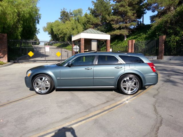2005 Dodge Magnum 3.2
