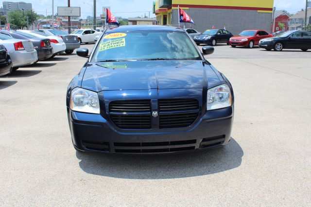 2005 Dodge Magnum S