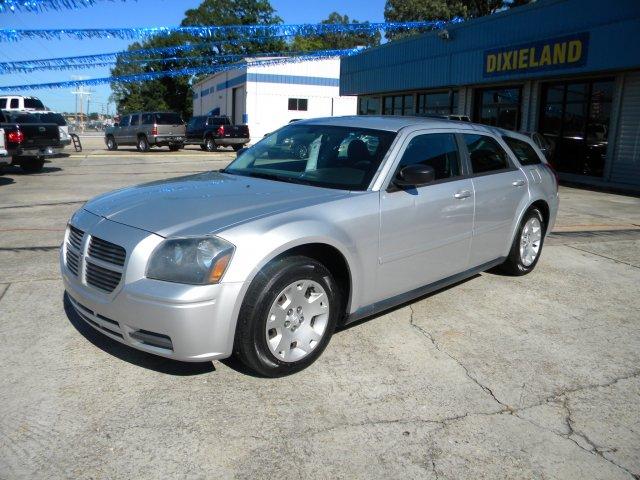 2005 Dodge Magnum Unknown