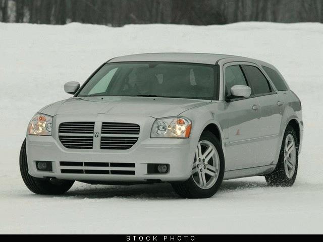 2006 Dodge Magnum I4 MAN (SE)