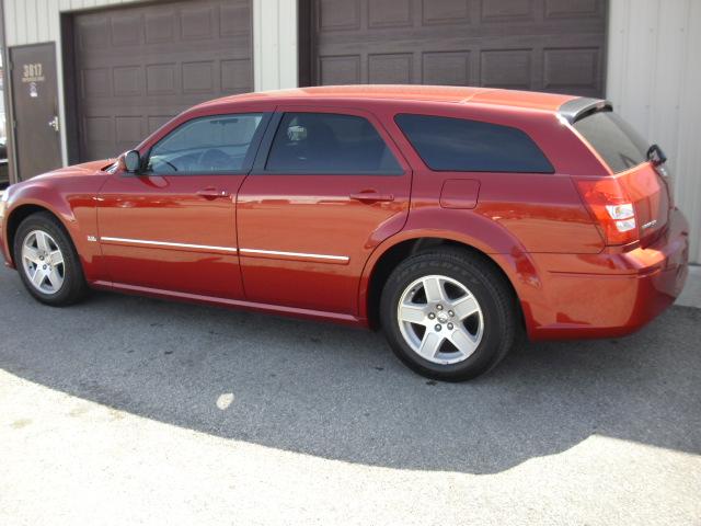2006 Dodge Magnum S