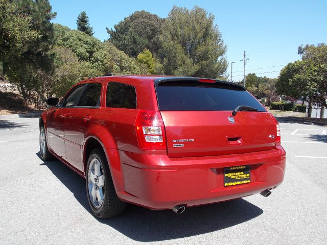 2006 Dodge Magnum AWD Denali CREW CAB