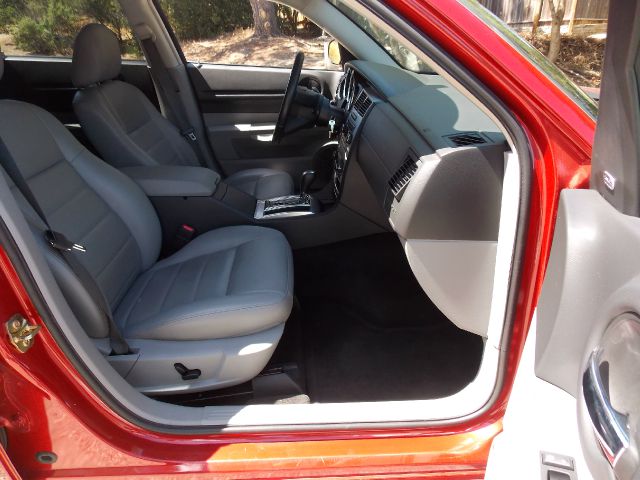 2006 Dodge Magnum AWD Denali CREW CAB