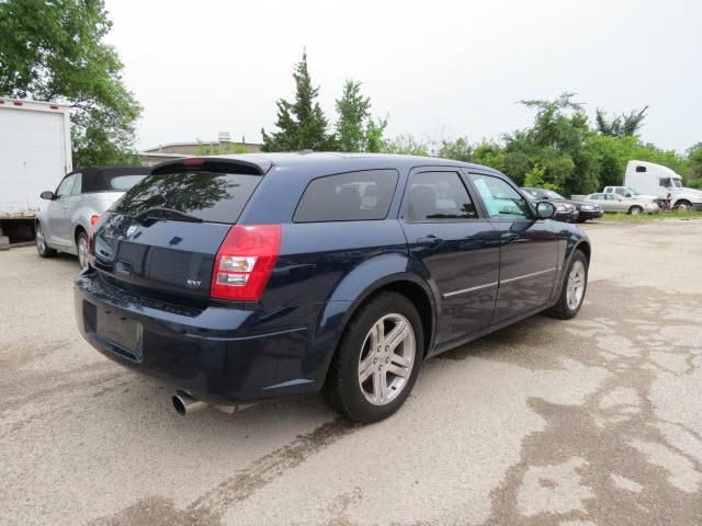 2006 Dodge Magnum S