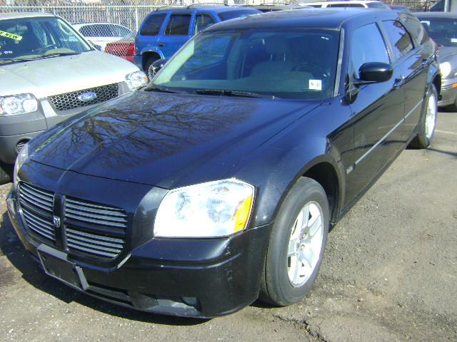 2006 Dodge Magnum S