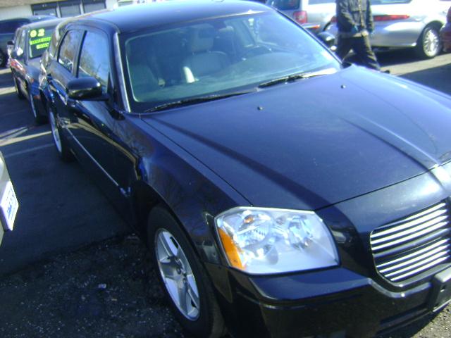 2006 Dodge Magnum S