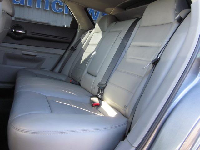 2006 Dodge Magnum SLT 25