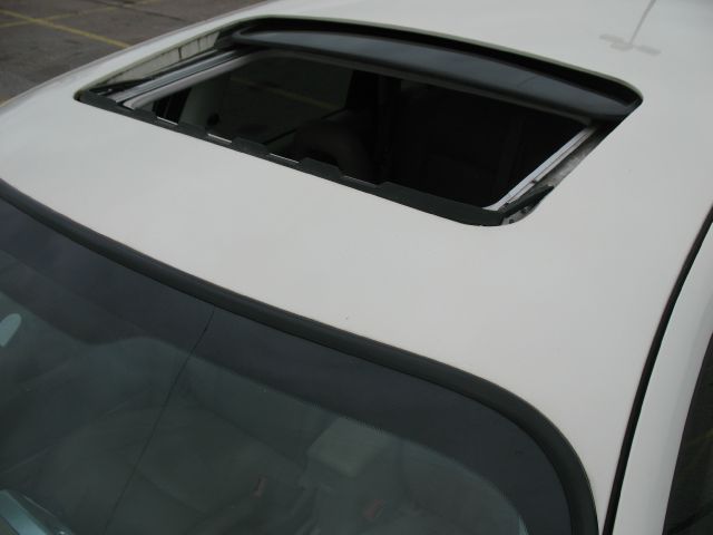 2006 Dodge Magnum SE