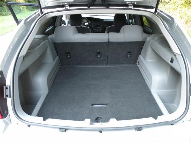 2006 Dodge Magnum Unknown