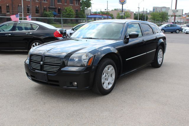 2007 Dodge Magnum S
