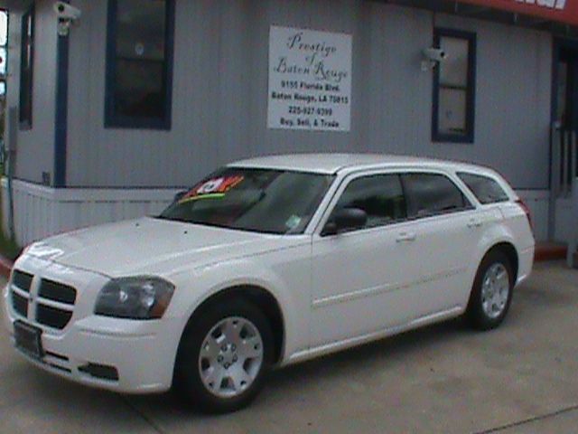 2007 Dodge Magnum SE