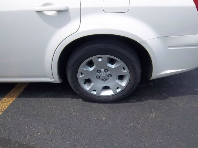 2007 Dodge Magnum SE