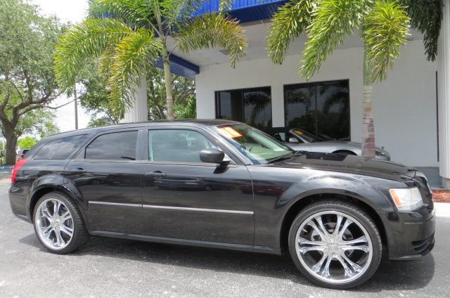 2008 Dodge Magnum Unknown