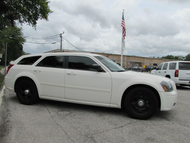 2014 Dodge Magnum Lariet