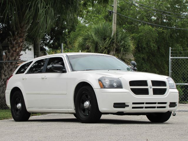 2014 Dodge Magnum Lariet