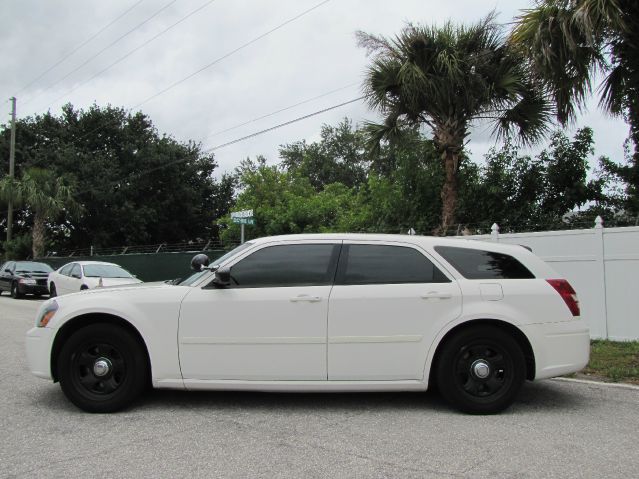 2014 Dodge Magnum Lariet