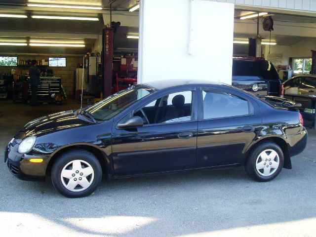 2003 Dodge Neon SE