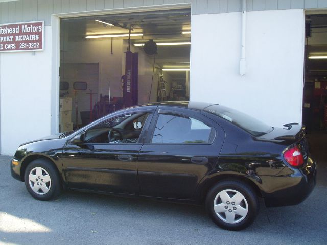 2003 Dodge Neon SE