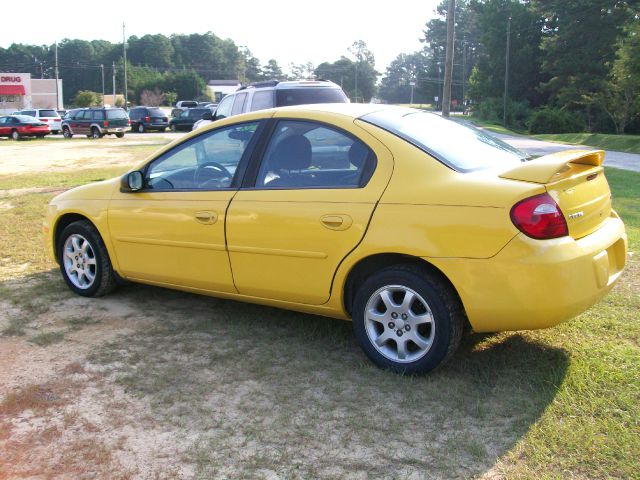 2003 Dodge Neon SE