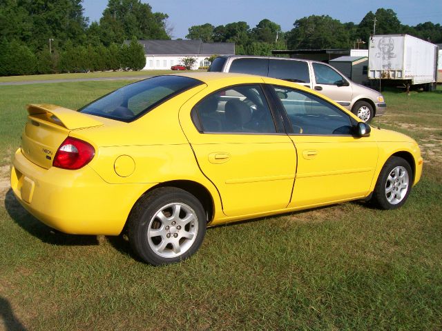 2003 Dodge Neon SE