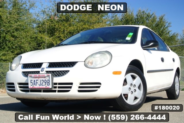 2003 Dodge Neon SE