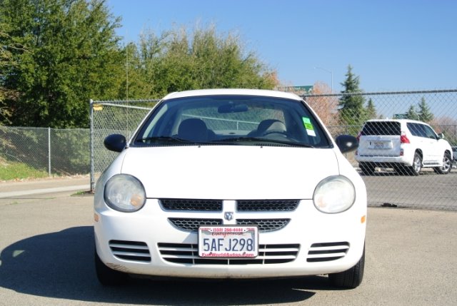 2003 Dodge Neon SE