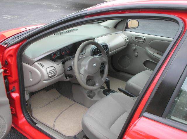 2003 Dodge Neon SE