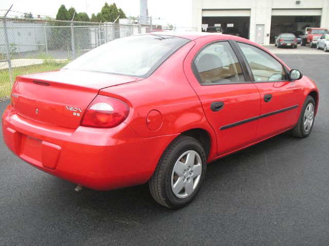 2003 Dodge Neon SE