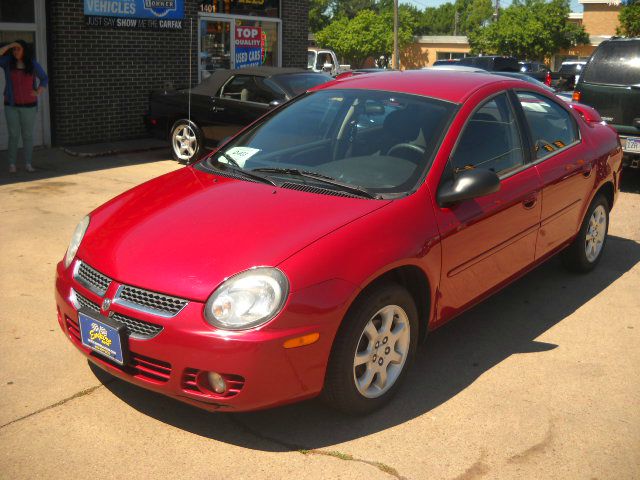 2003 Dodge Neon 1500 SLT Club Cab