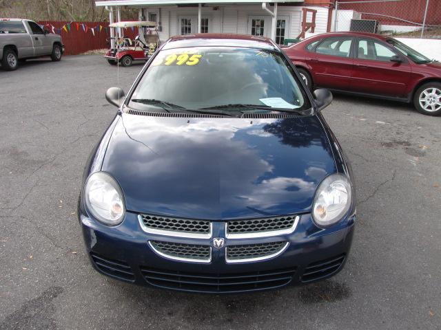 2003 Dodge Neon LE