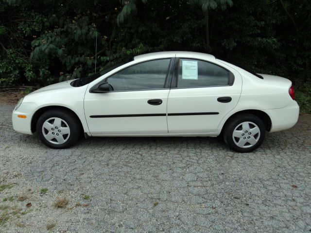 2004 Dodge Neon SE