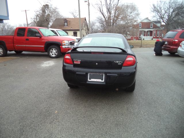 2004 Dodge Neon S