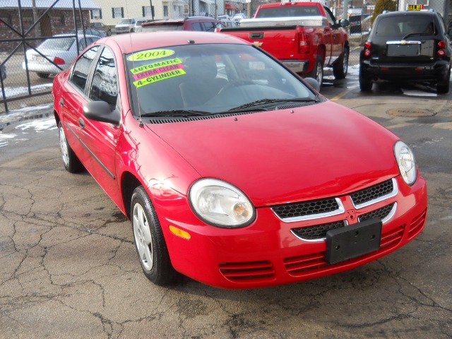 2004 Dodge Neon SE