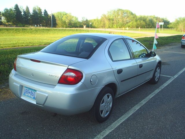 2004 Dodge Neon SE