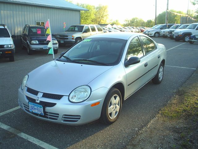 2004 Dodge Neon SE
