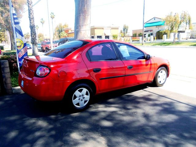 2004 Dodge Neon SE