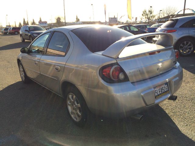 2005 Dodge Neon Unknown
