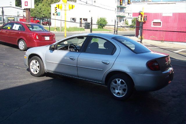 2005 Dodge Neon S