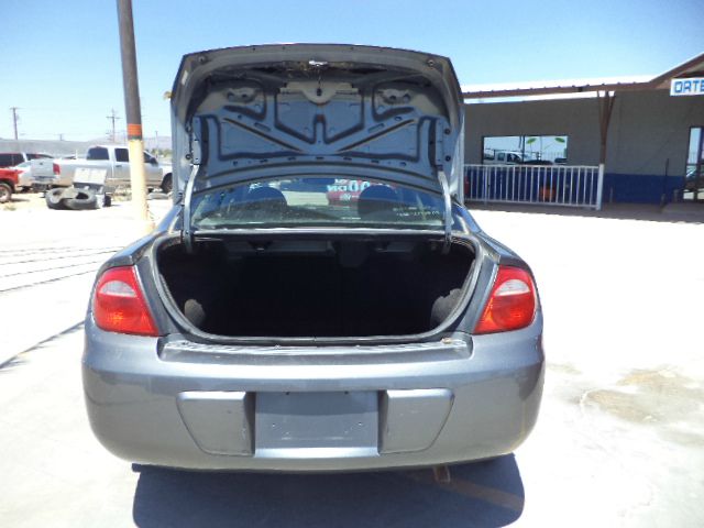 2005 Dodge Neon Unknown