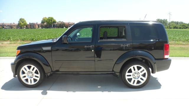 2007 Dodge Nitro Deluxe Convertible