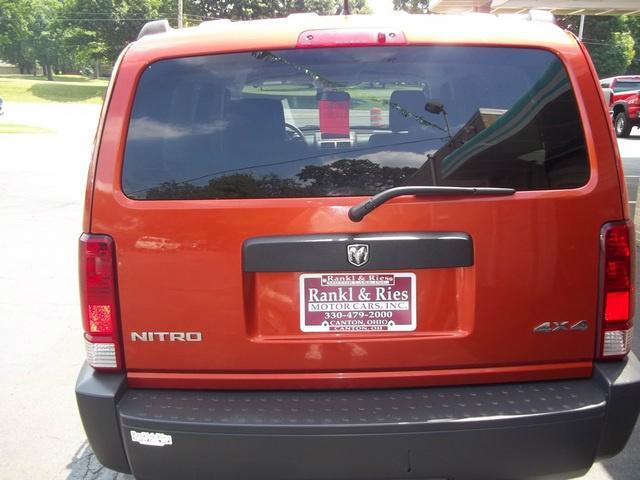 2007 Dodge Nitro S Auto