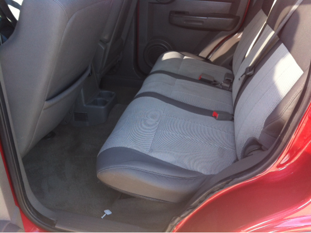 2007 Dodge Nitro 4dr Sdn S Auto